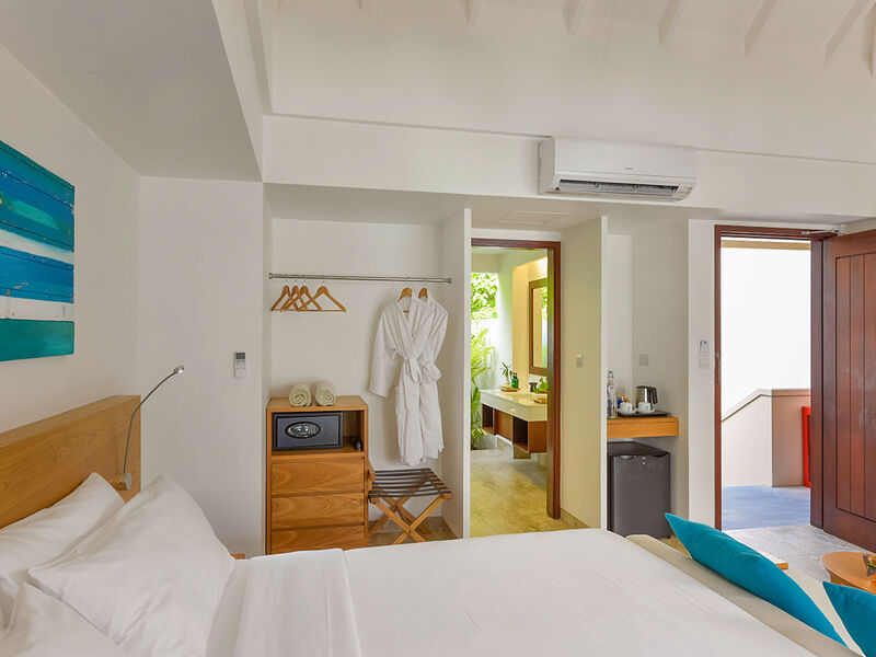 Summer Island Maldives Resort