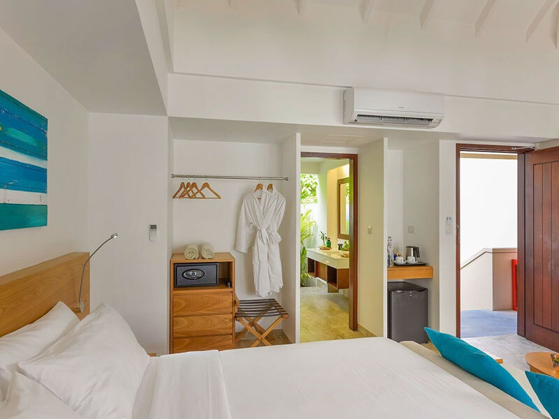 Summer Island Maldives Resort