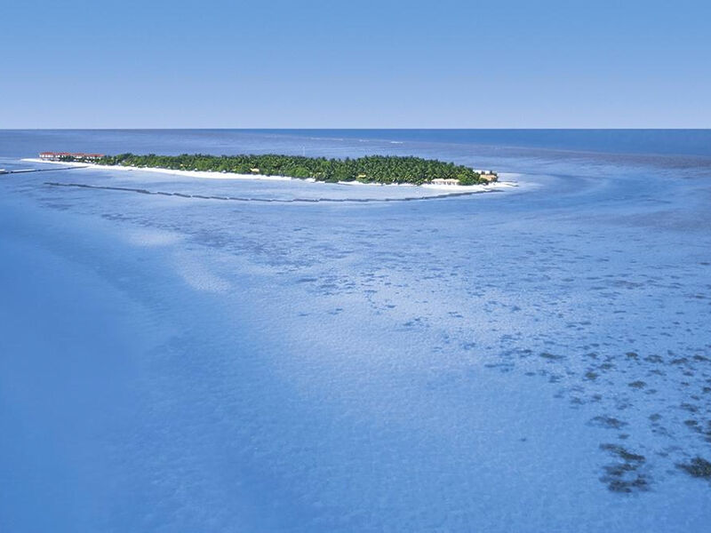 Summer Island Maldives