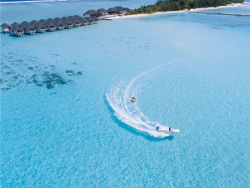 Summer Island Maldives