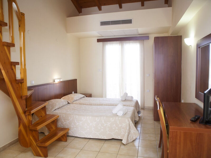 Summertime Inn