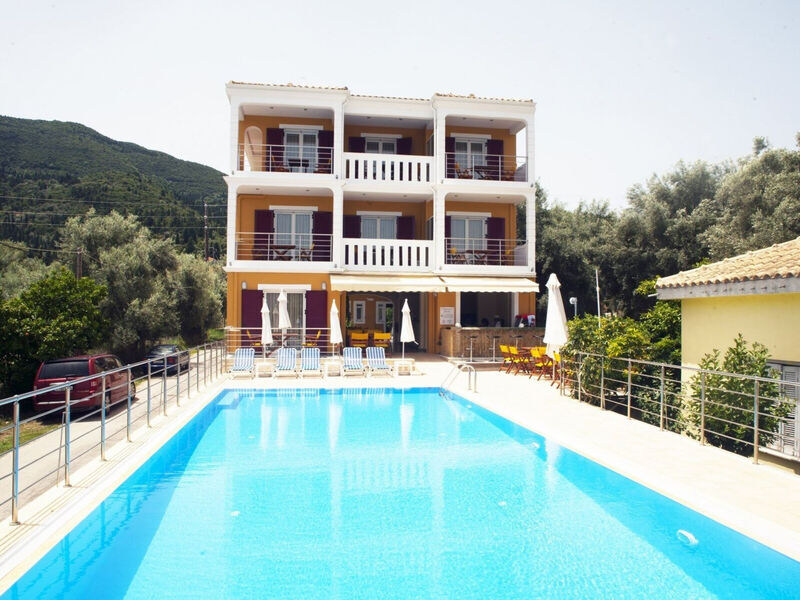 Summertime Inn