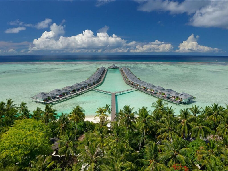 Hotel Sun Island Resort And Spa