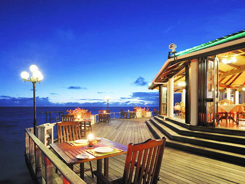 Sun Island Resort & Spa