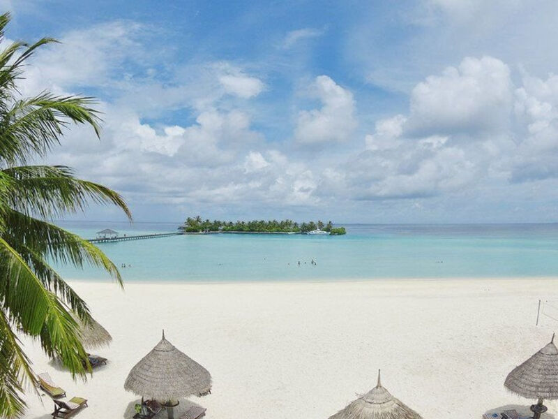 Sun Island Resort & Spa