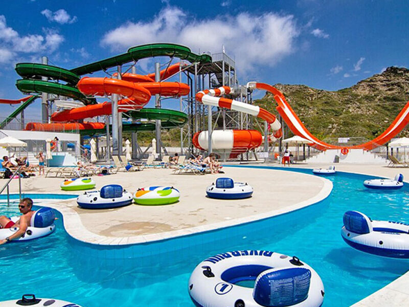 Sun Palace