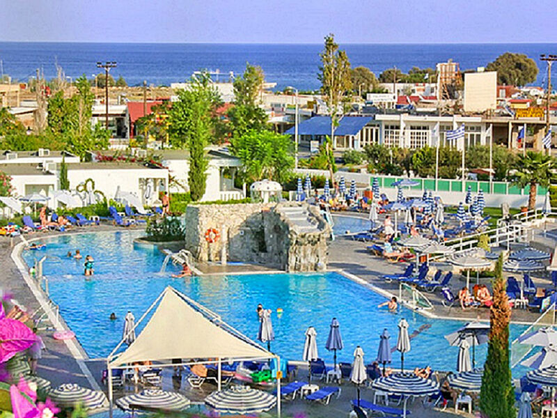 Sun Palace