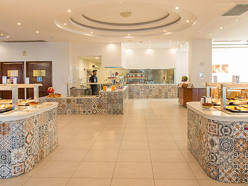 Sun Palace