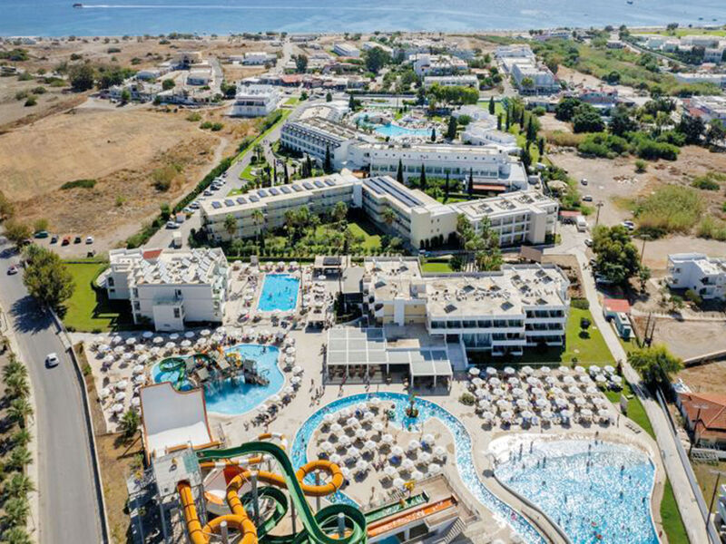 Sun Palace