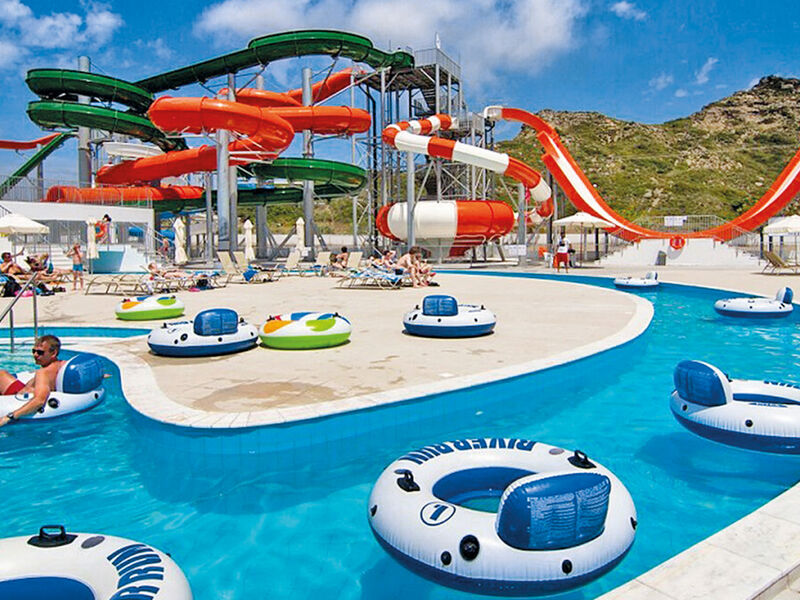 Sun Palace