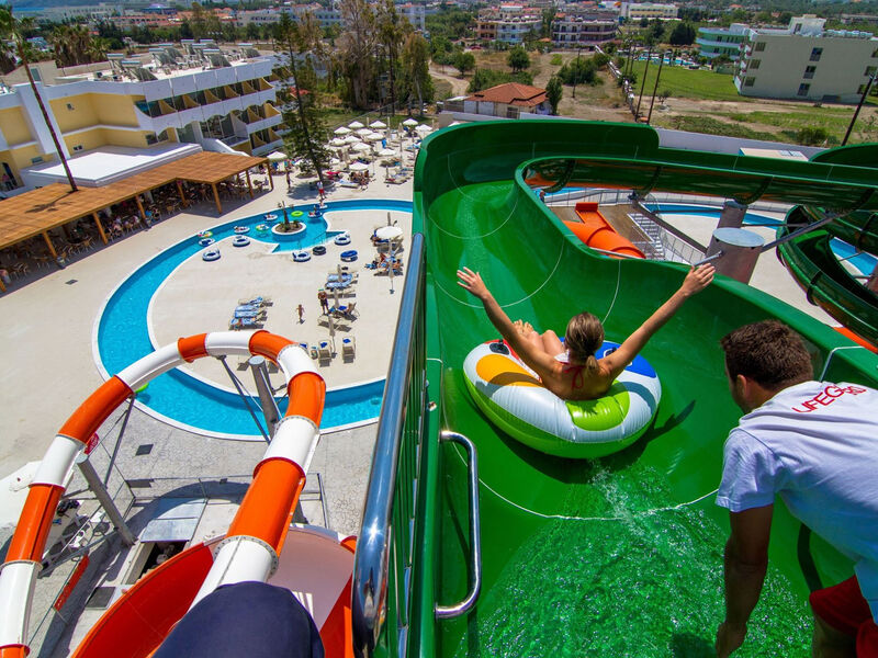 Splashworld Sun Palace
