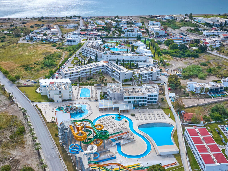 Sun Palace