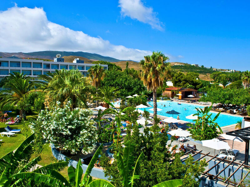 Sun Palace Resort & Spa