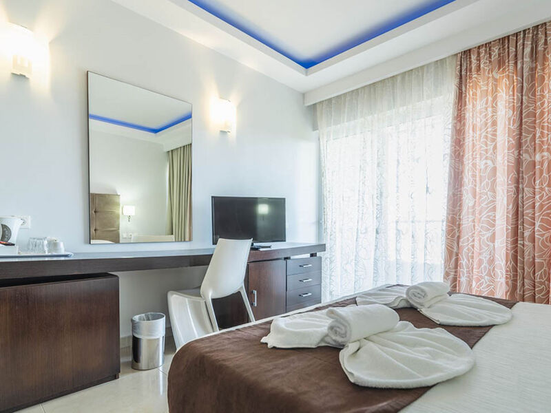 Sun Palace Resort & Spa