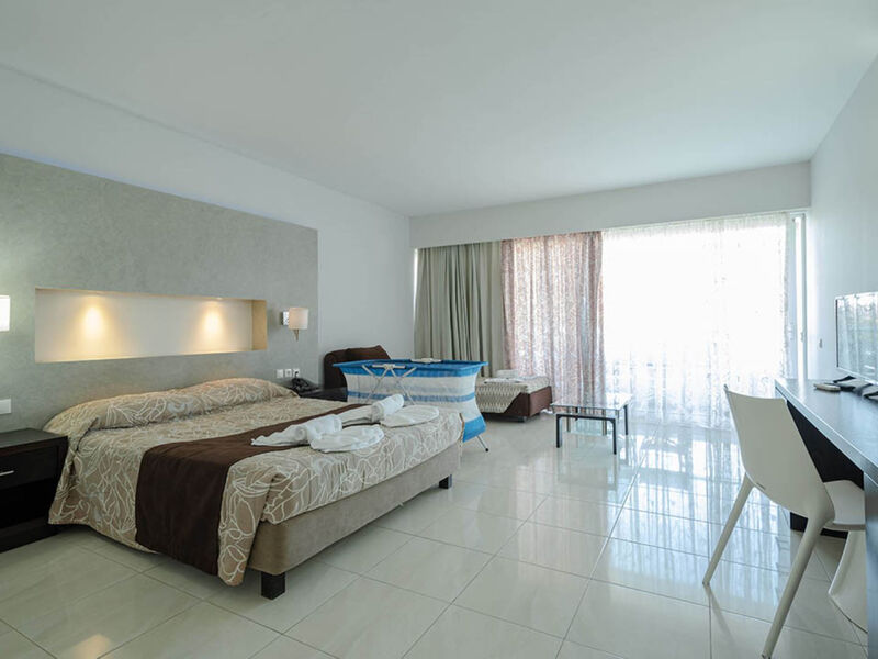 Sun Palace Resort & Spa