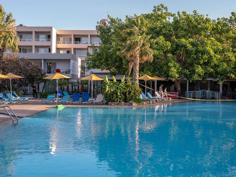 Sun Palace Resort & Spa
