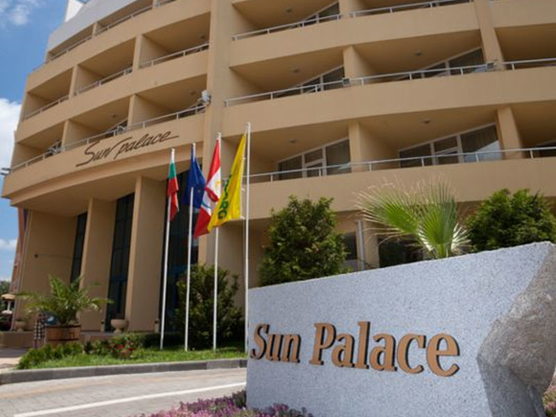 Sun Palace