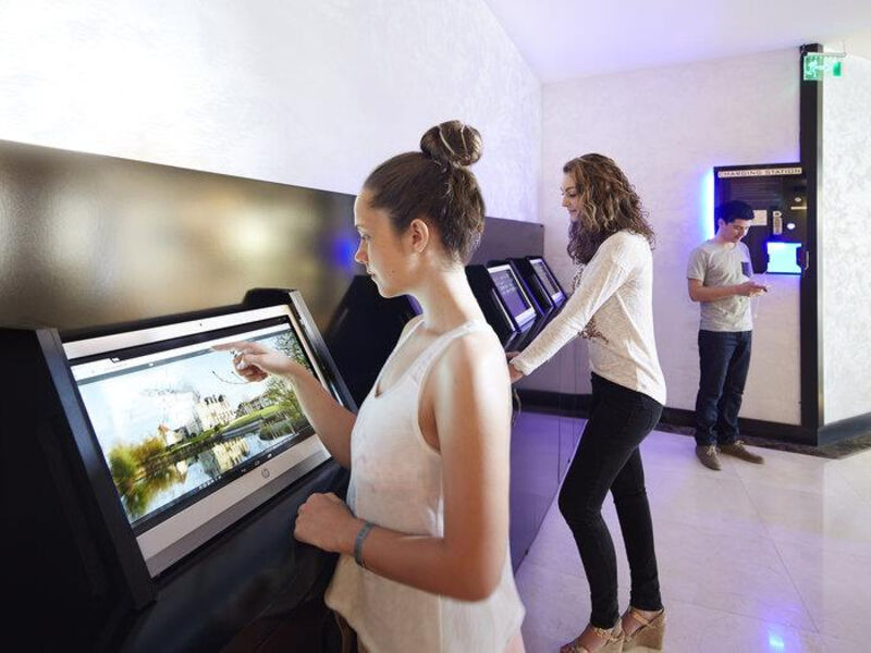 SunConnect Grand Ideal Premium