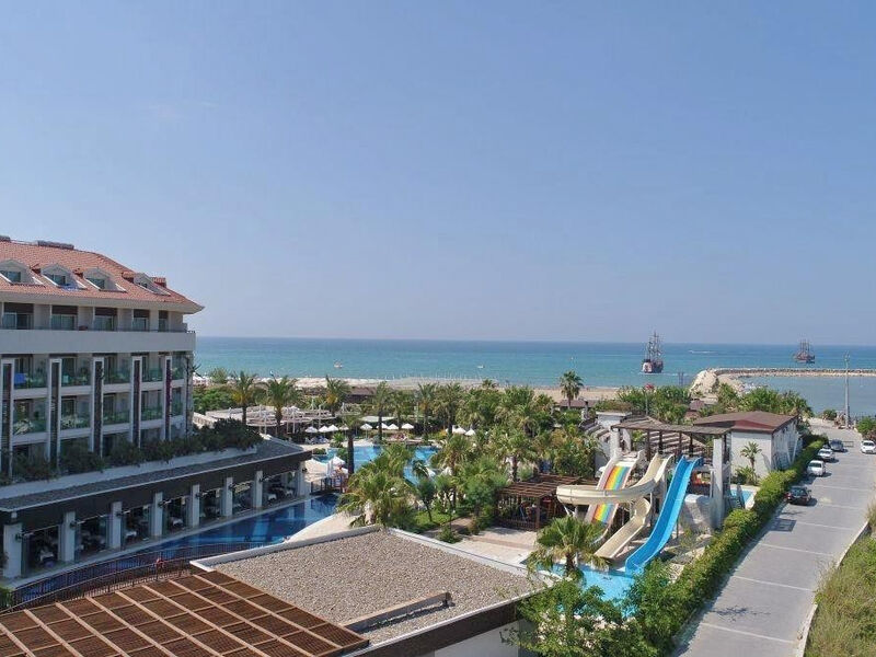 Sunis Evren Beach Resort
