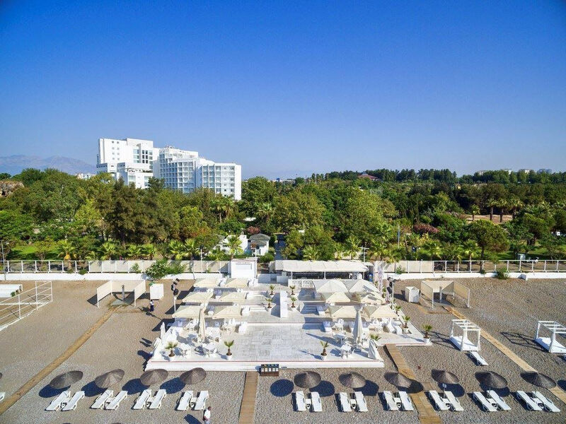 Sunis Hotel Su