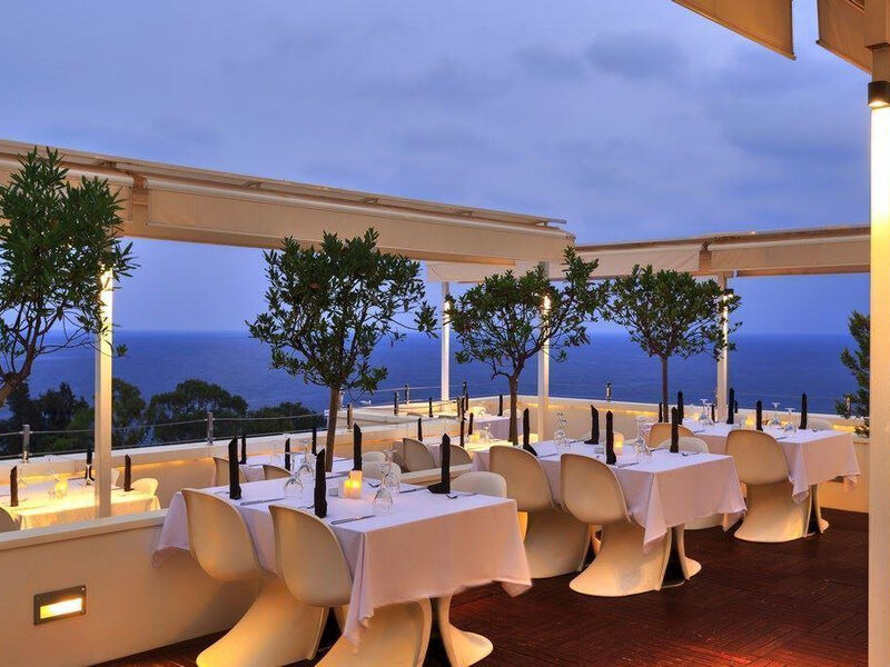 Sunis Hotel Su