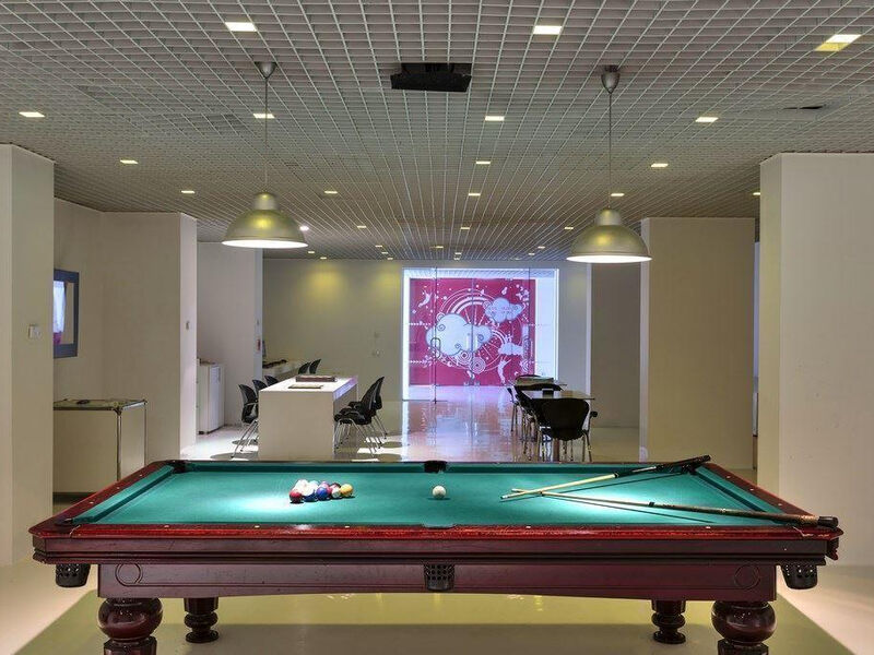 Sunis Hotel Su