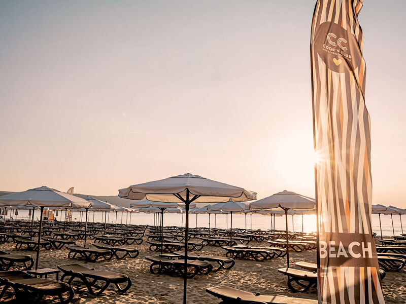 Sunny Beach Club
