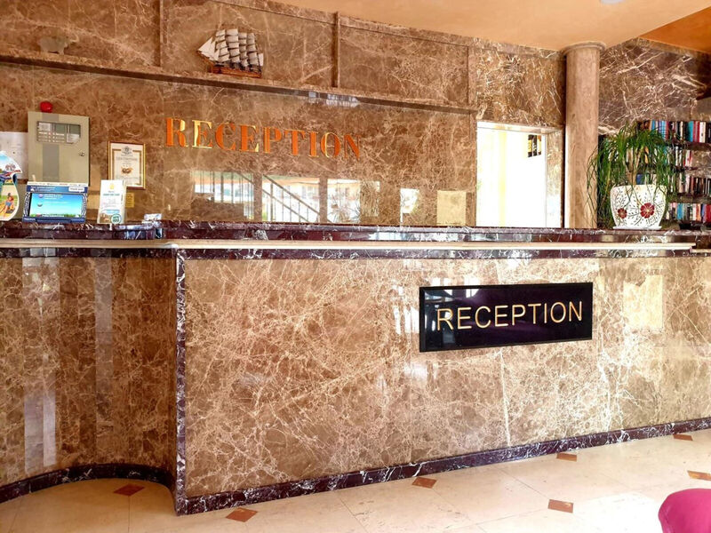 Sunny Day Club Hotel