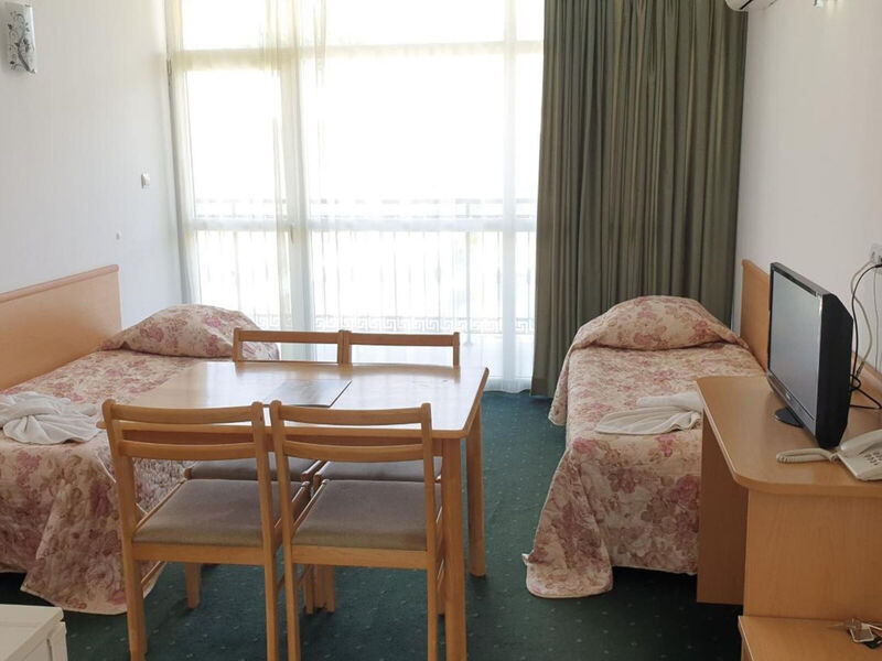 Sunny Day Club Hotel