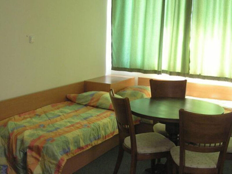 Sunny Day Club Hotel