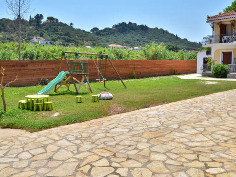 Sunny Garden