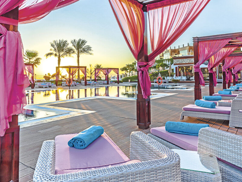Sunrise Arabian Beach Resort