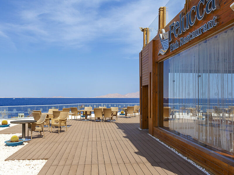 Sunrise Arabian Beach Resort