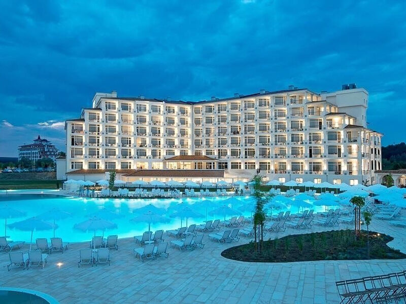 Sunrise Blue Magic Resort