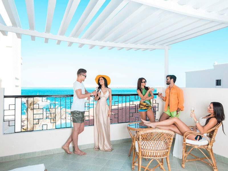 Sunrise Holidays Resort (+16 Only)