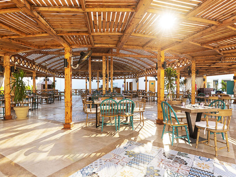 Sunrise Remal Resort