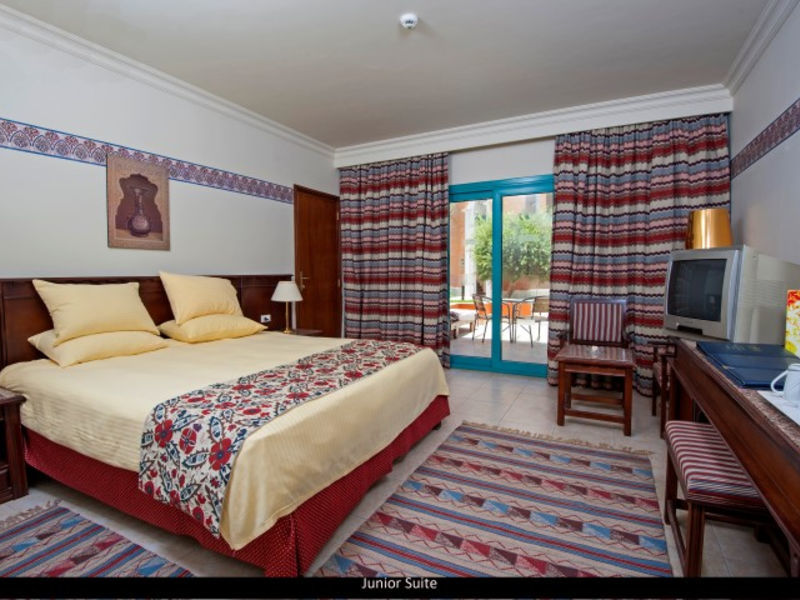 Sunrise Select Garden Beach Resort & Spa