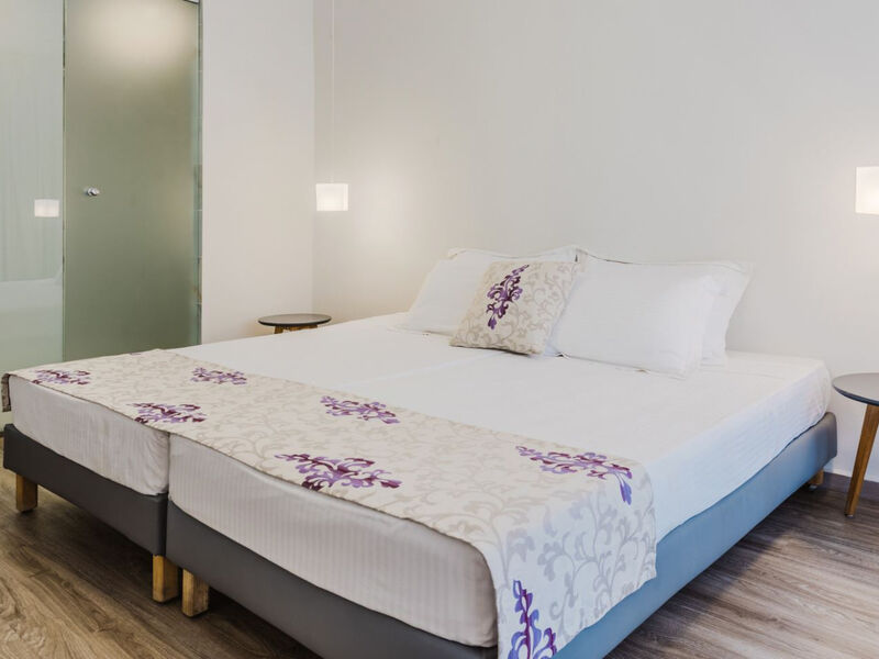 Sunrise Hotel