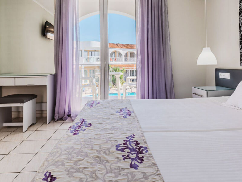 Sunrise Hotel