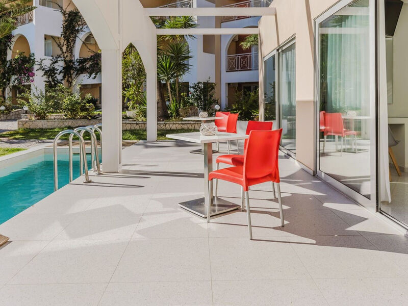 Sunrise Hotel
