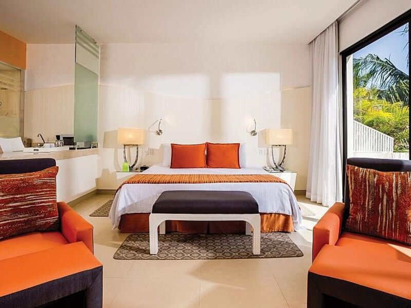 Sunscape Akumal Beach Resort