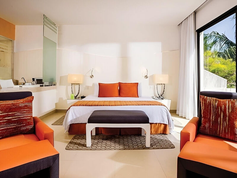 Sunscape Akumal Beach Resort