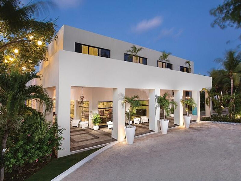 Sunscape Akumal Beach Resort