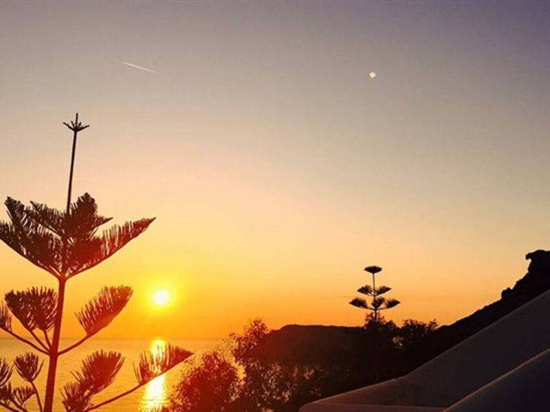 Studia Sunset