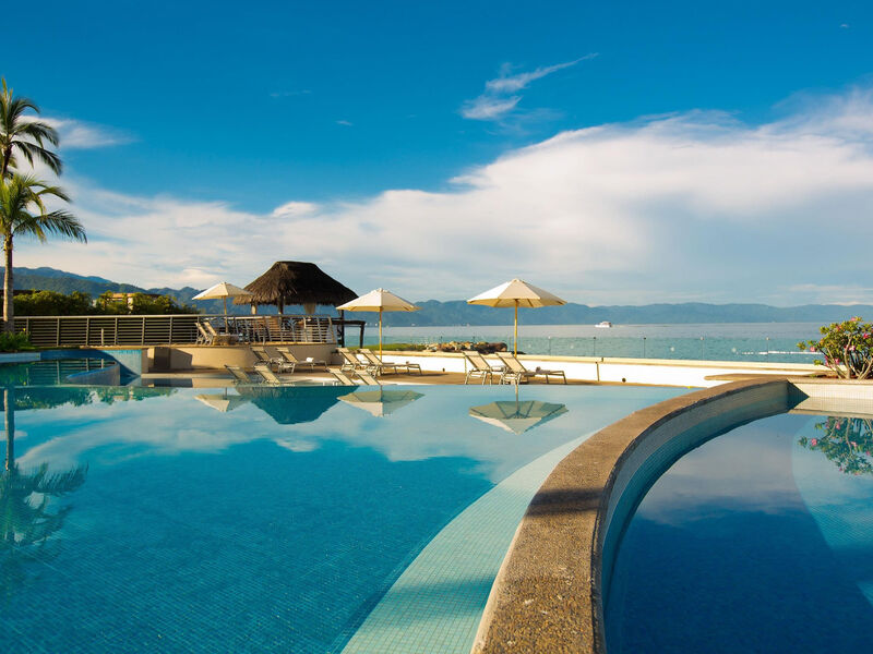 Sunset Plaza Beach Resort & Spa