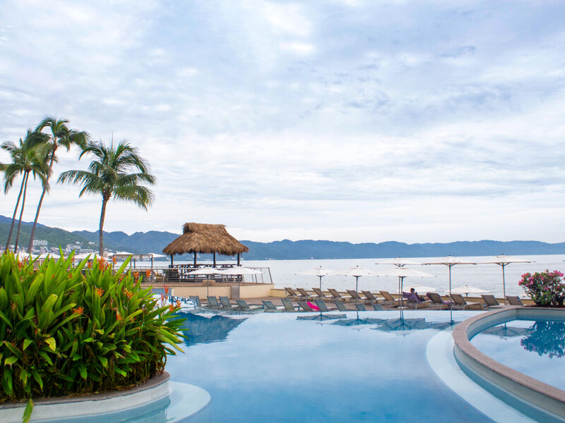 Sunset Plaza Beach Resort & Spa