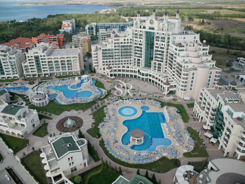 Sunset Resort