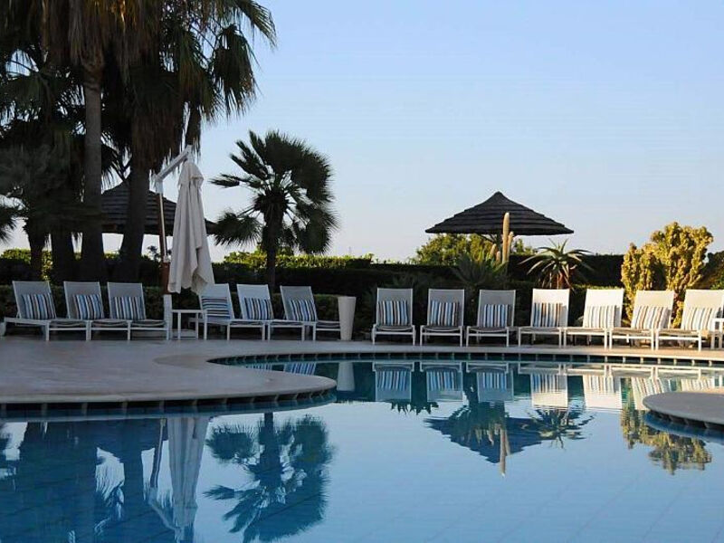 Sunshine Club & Spa