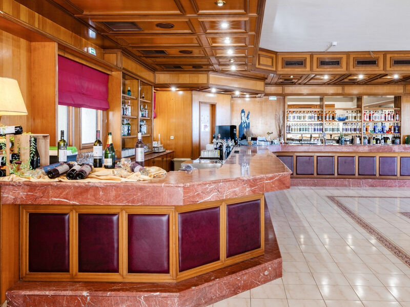 Sunshine Crete Beach