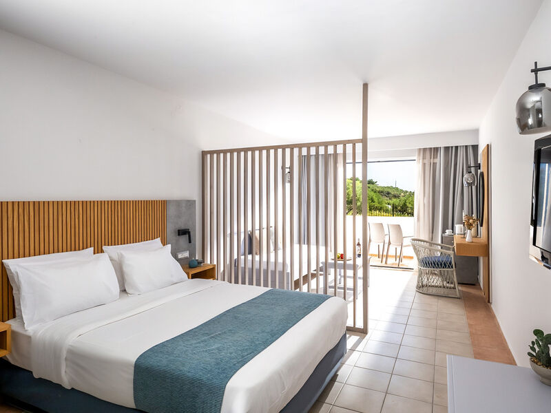 Sunshine Crete Village